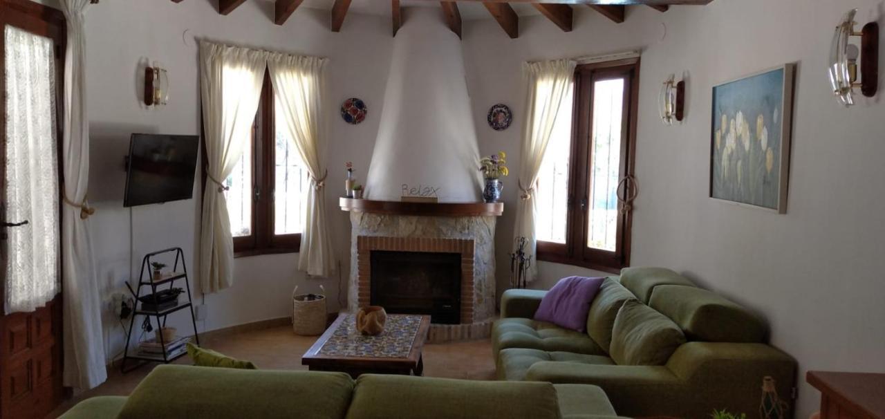 Villa Alhambra - Dale A Tu Familia Las Vacaciones Y El Descanso Que Se Merecen Calpe Exterior photo